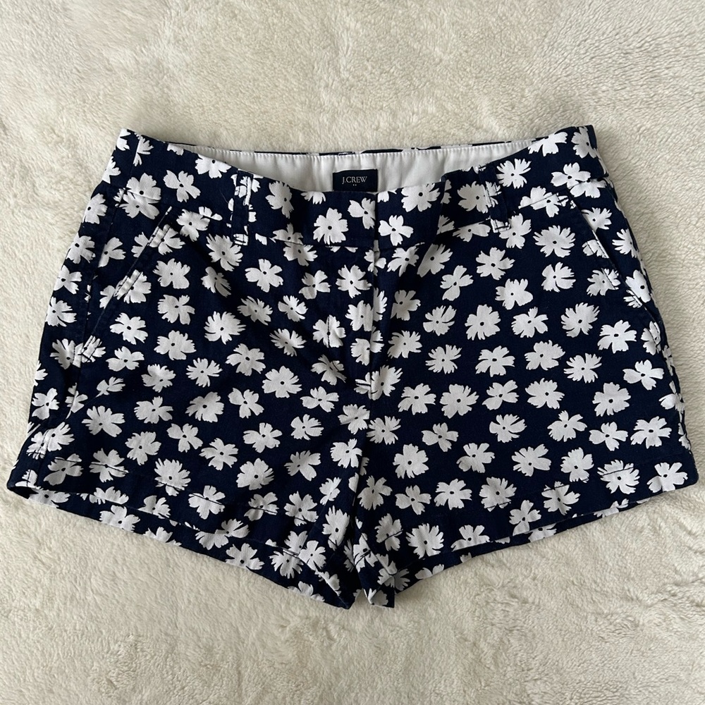 J.Crew Classic Chino Shorts Women's Blue/White Floral, Size 6, Like New